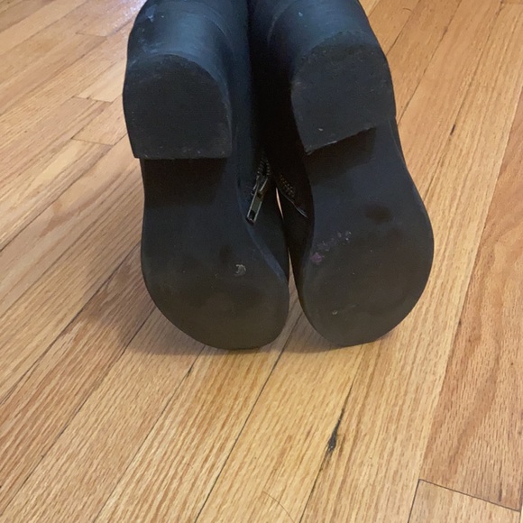 Madden girl black booties ❤️ - Picture 4 of 6